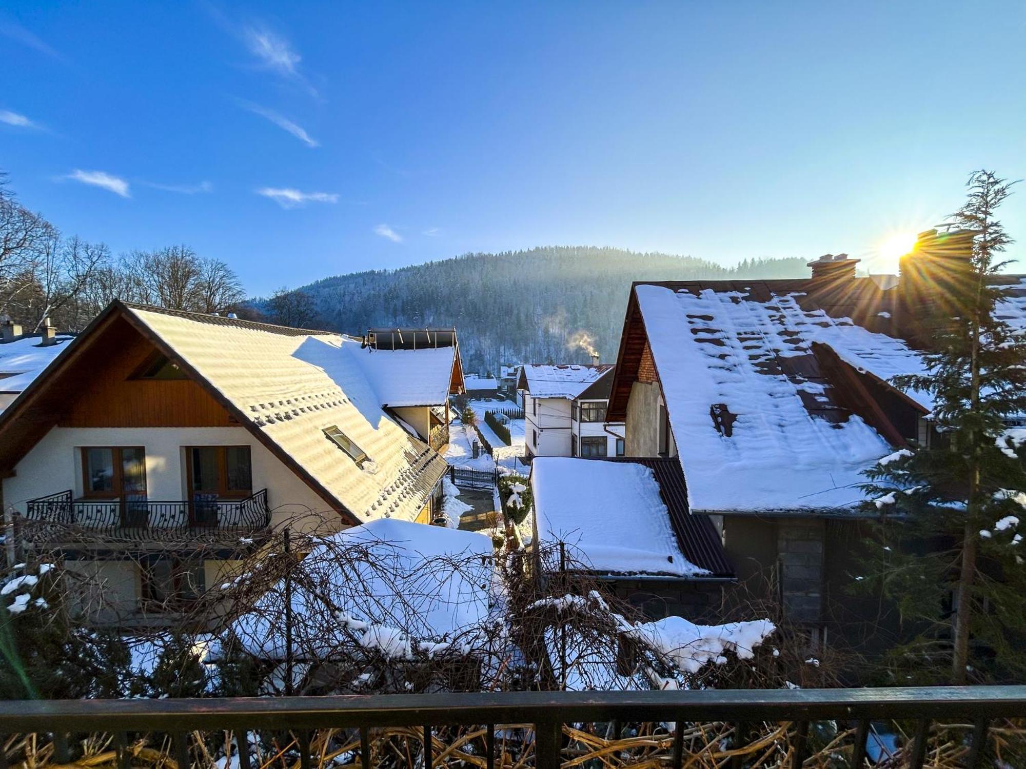 Willa Pod Zbojem Pipikasem Szczawnica Exterior photo